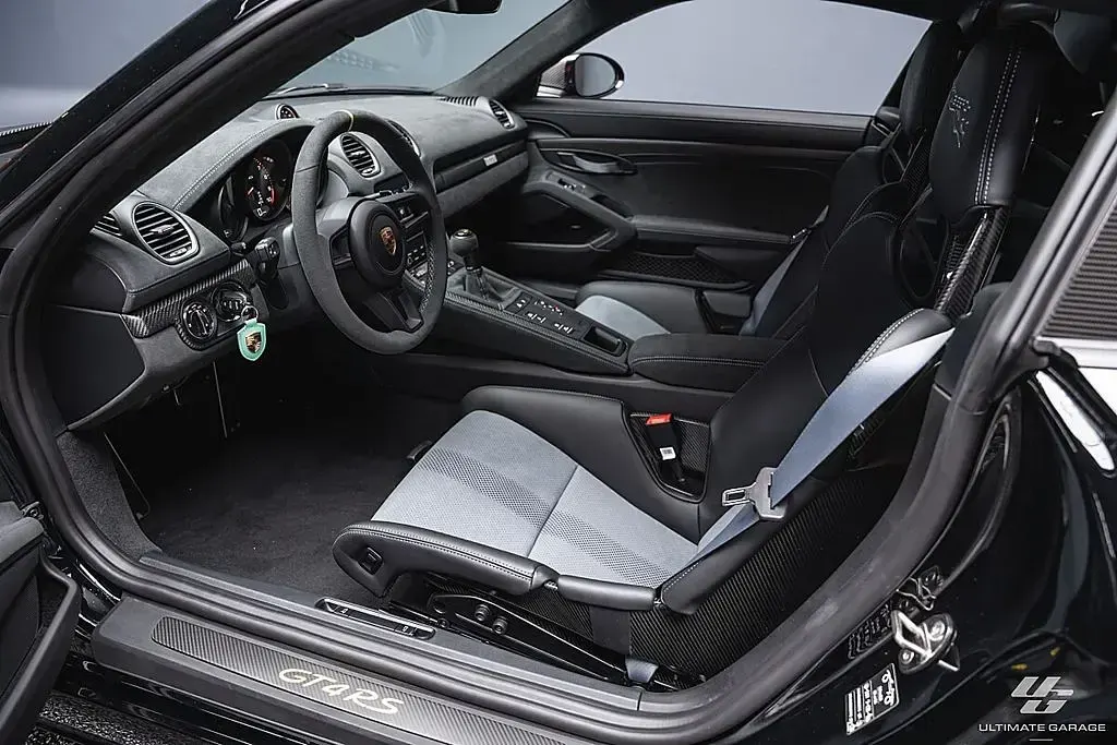 Gebraucht Porsche 718 Cayman GT4 500 PS (367 kW) 2024 Schwarz Coupé