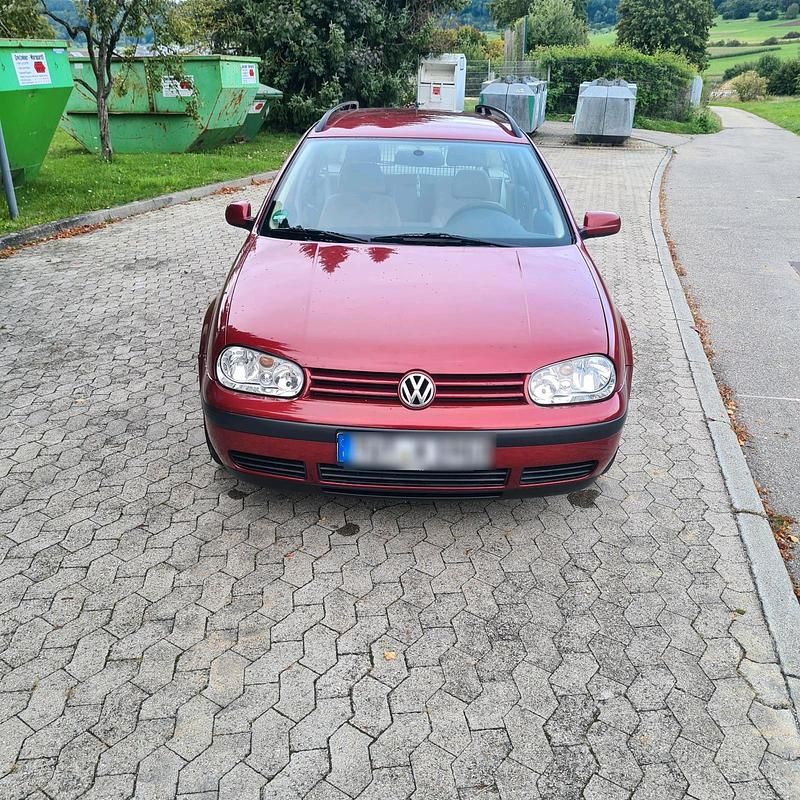 Rot Gebraucht 1999 VW Golf IV Kombi | 1.500 € (Etwas zu teuer) - Bild 1/4