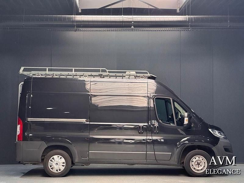 Second-hand Citroën Jumper 150 CP (110 kW) 2016 Negru Monovolum