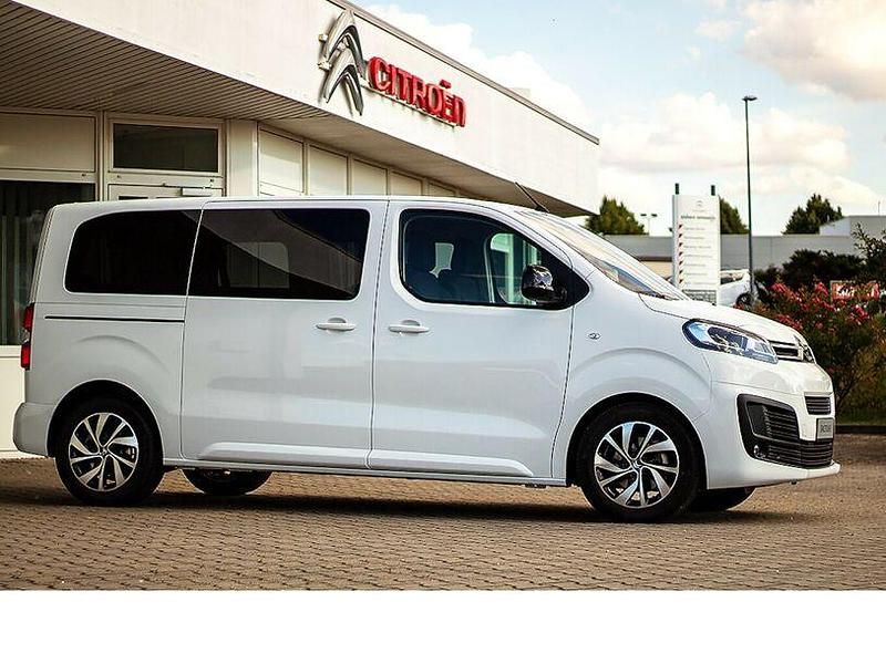 Gebraucht Citroën Spacetourer Feel 144 PS (105 kW) 2022 Lack weiss banquise/typ aussen Van / Kleinbus