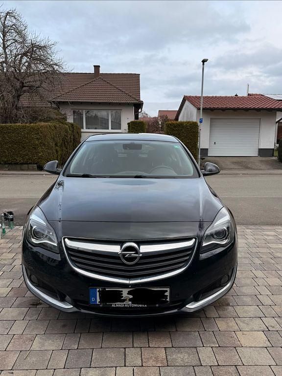 Gebraucht Opel Insignia 163 PS (119 kW) 2015 Schwarz Limousine