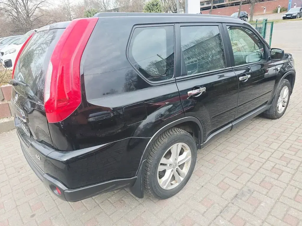 Gebraucht Nissan X-Trail SE 150 PS (110 kW) 2011 Schwarz SUV