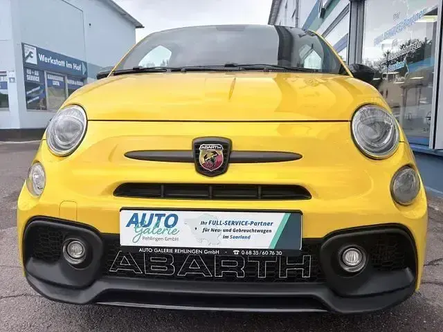 Gebraucht Abarth 595 Competizione 180 PS (132 kW) 2019 Gelb Limousine