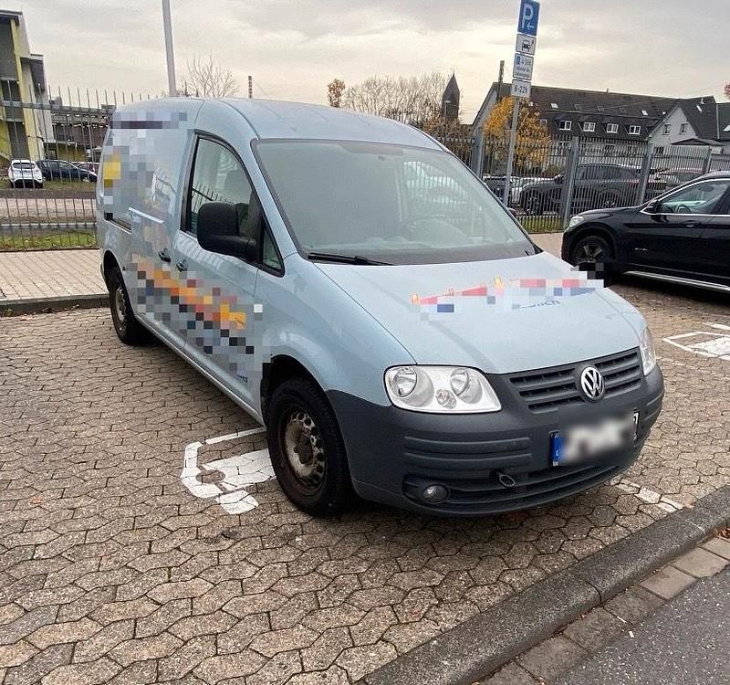 Grau Gebraucht 2010 VW Caddy Maxi Van / Kleinbus | 2.300 € (Superpreis) - Bild 1/4