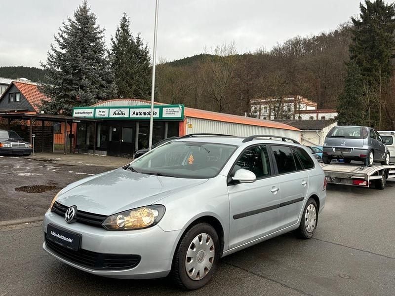 Gebraucht VW Golf VI Trendline 105 PS (77 kW) 2013 Silber Kleinwagen