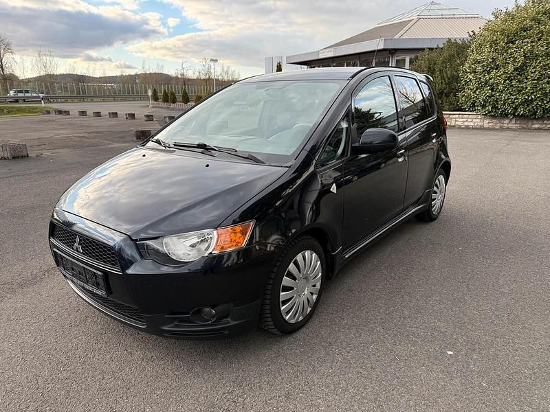 Gebraucht Mitsubishi Colt 101 PS (74 kW) 2013 Schwarz Kleinwagen
