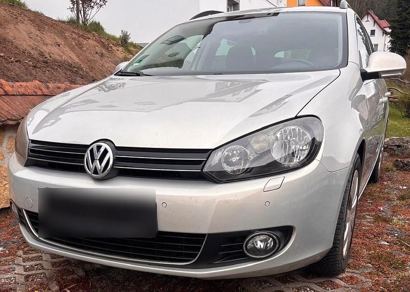 Gebraucht VW Golf V 122 PS (89 kW) 2009 Grau Kombi
