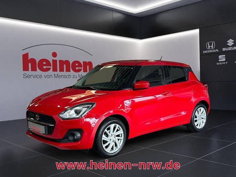 Rot Gebraucht 2021 Suzuki Swift Comfort Kleinwagen | 13.499 € (Fairer Preis) - Bild 1/4