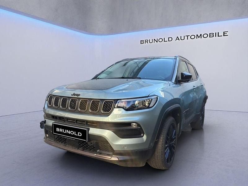 Gebraucht Jeep Compass 190 PS (139 kW) 2022 Grün SUV