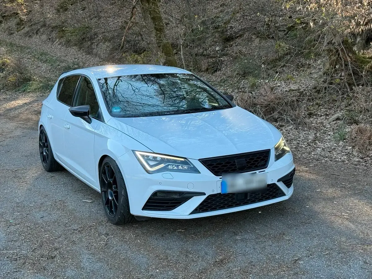 Gebraucht Seat Leon CUPRA 300 PS (220 kW) 2018 Weiß Limousine