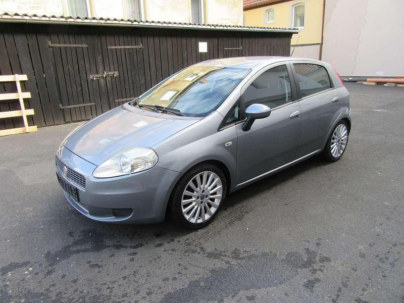 Silber Gebraucht 2009 Fiat Grande Punto Active Kleinwagen | 3.599 € (Etwas zu teuer) - Bild 1/4