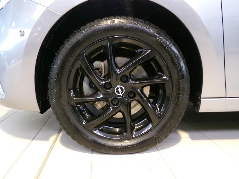 Gebraucht Opel Corsa Elegance 101 PS (74 kW) 2020 Quarz silber Kleinwagen