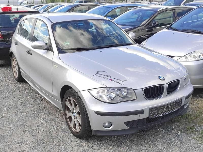 Silber Gebraucht 2005 BMW 116 Kleinwagen | 799 € (Superpreis) - Bild 1/4