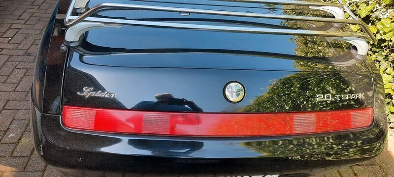 Schwarz Gebraucht 1999 Alfa Romeo Spider Cabrio | 6.900 € (Etwas zu teuer) - Bild 1/4
