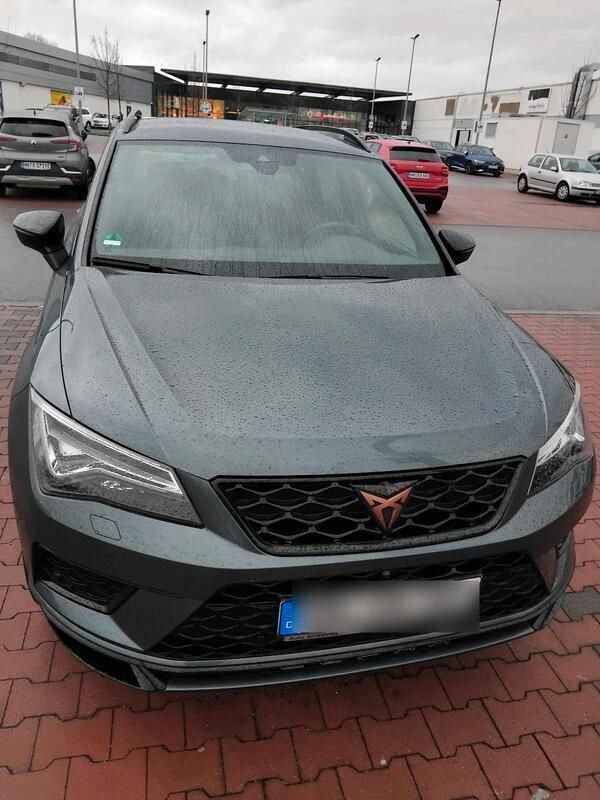 Grau Gebraucht 2020 Cupra Ateca SUV | 31.900 € (Fairer Preis) - Bild 1/4