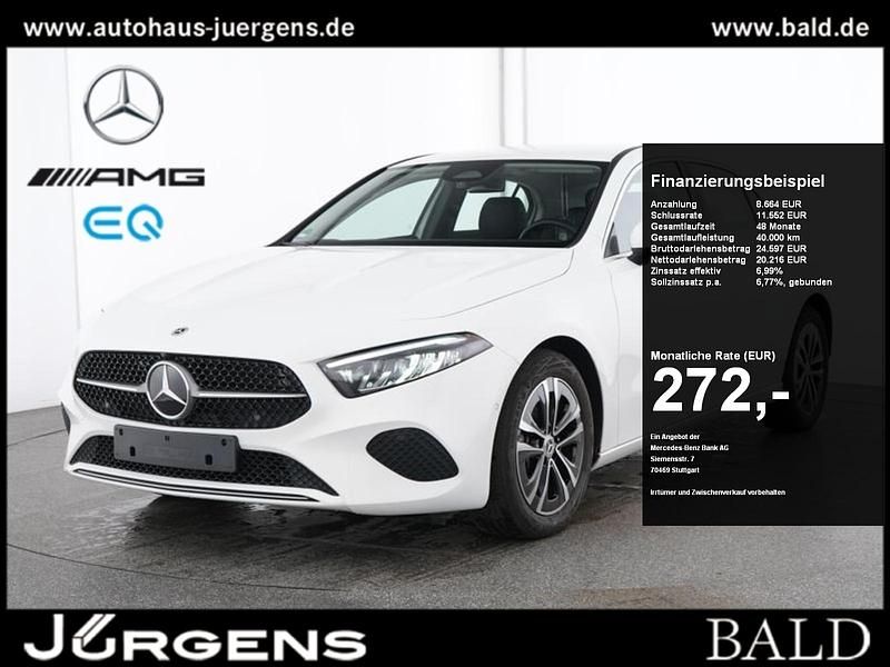 Weiss polarweiss Gebraucht 2024 Mercedes A180 Progressive Limousine | 28.490 € (Fairer Preis) - Bild 1/4