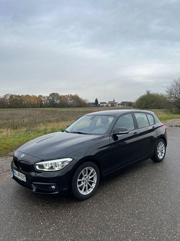 Gebraucht BMW 118 136 PS (100 kW) 2017 Schwarz Kleinwagen
