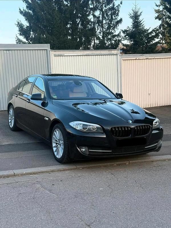 Gebraucht BMW 114 245 PS (180 kW) 2010 Schwarz Kleinwagen