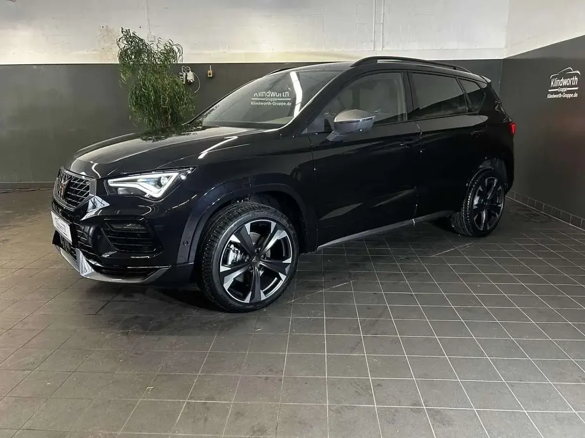 Neu Cupra Ateca 150 PS (110 kW) 2025 Magic schwarz SUV
