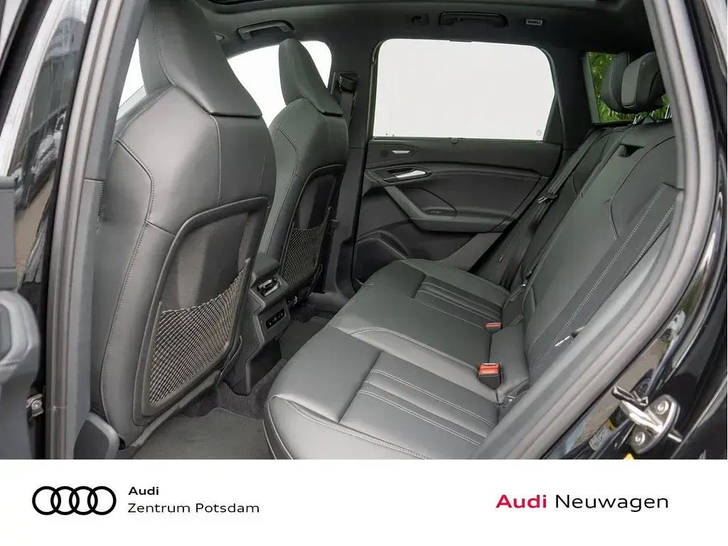 Neu Audi Q6 e-tron Business 314 kW (428 PS) 2026 Grau SUV
