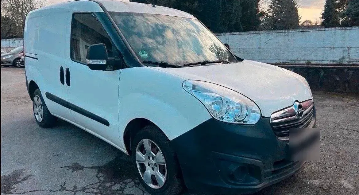 Occasion Opel Combo 90 ch (66 kW) 2013 Blanc Monospace