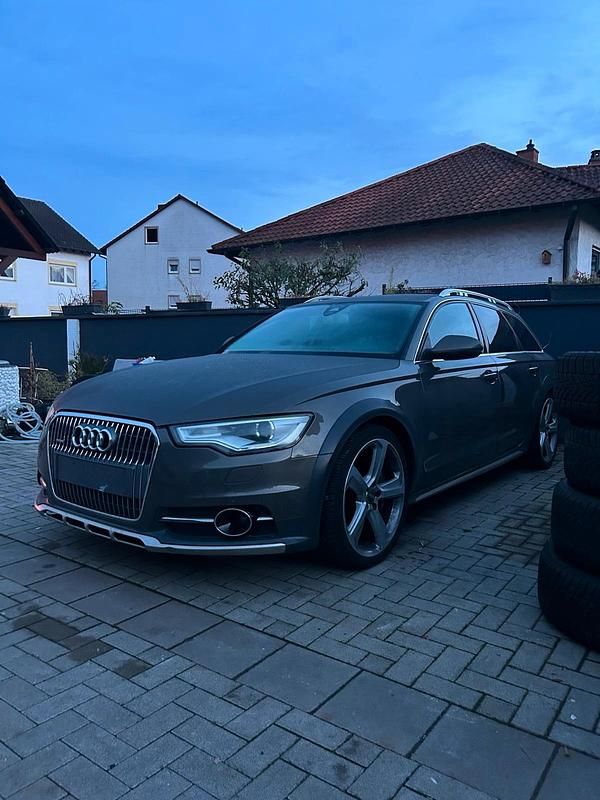 Gold Gebraucht 2013 Audi A6 Kombi | 12.999 € (Fairer Preis) - Bild 1/4