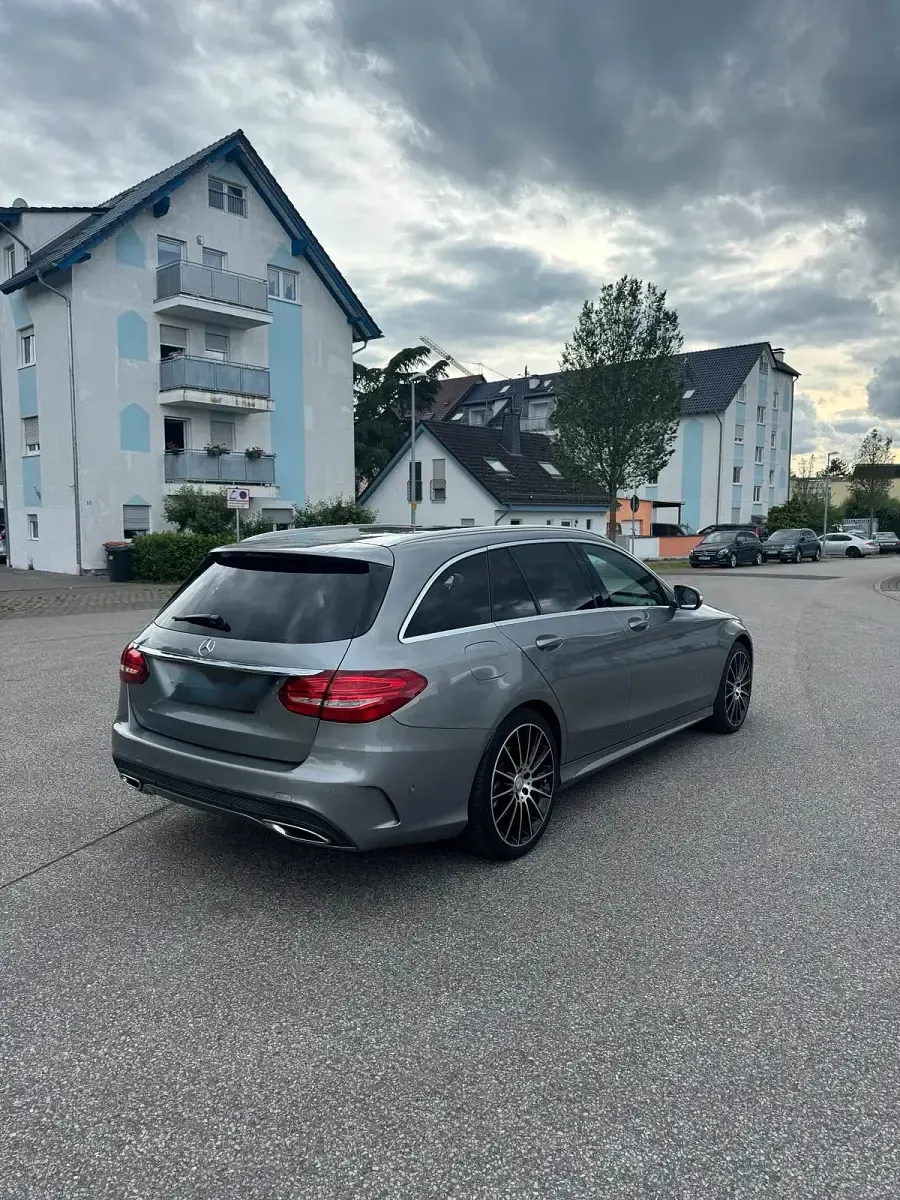 Gebraucht Mercedes C250 AMG line 224 PS (164 kW) 2014 Grau Kombi