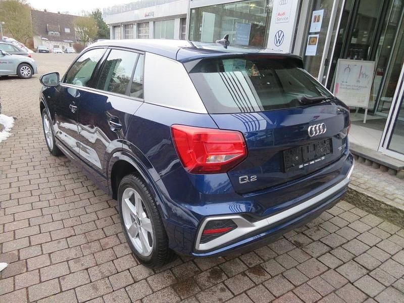 Gebraucht Audi Q2 S-Line 110 PS (80 kW) 2021 Blau SUV