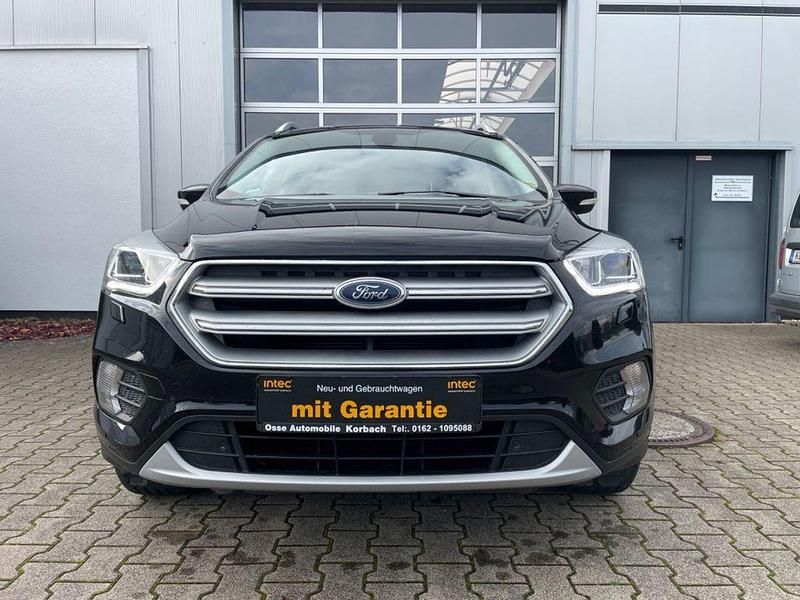 Gebraucht Ford Kuga Cool & Connect 150 PS (110 kW) 2017 Schwarz SUV