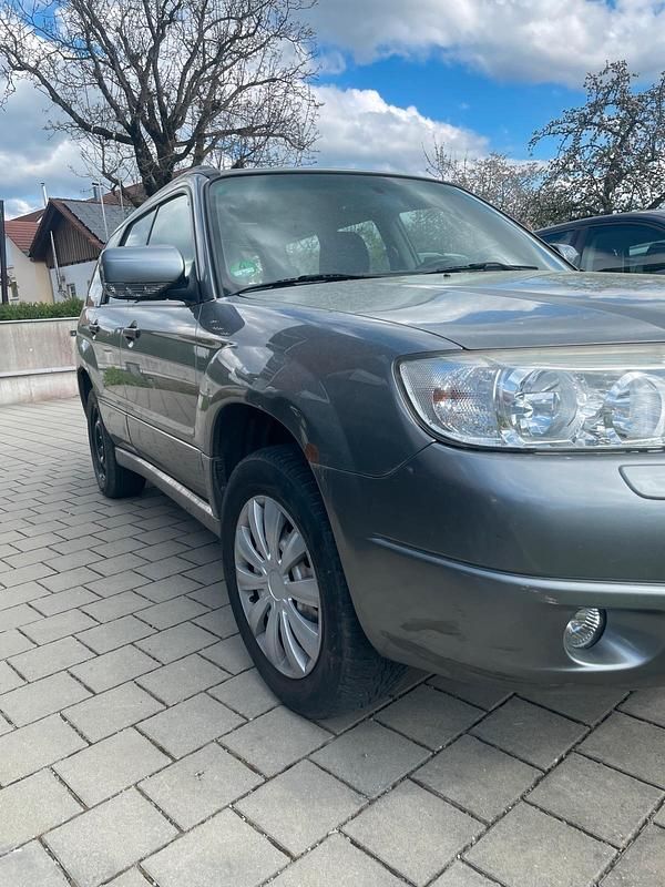 Second-hand Subaru Forester 158 CP (116 kW) 2006 Gri SUV