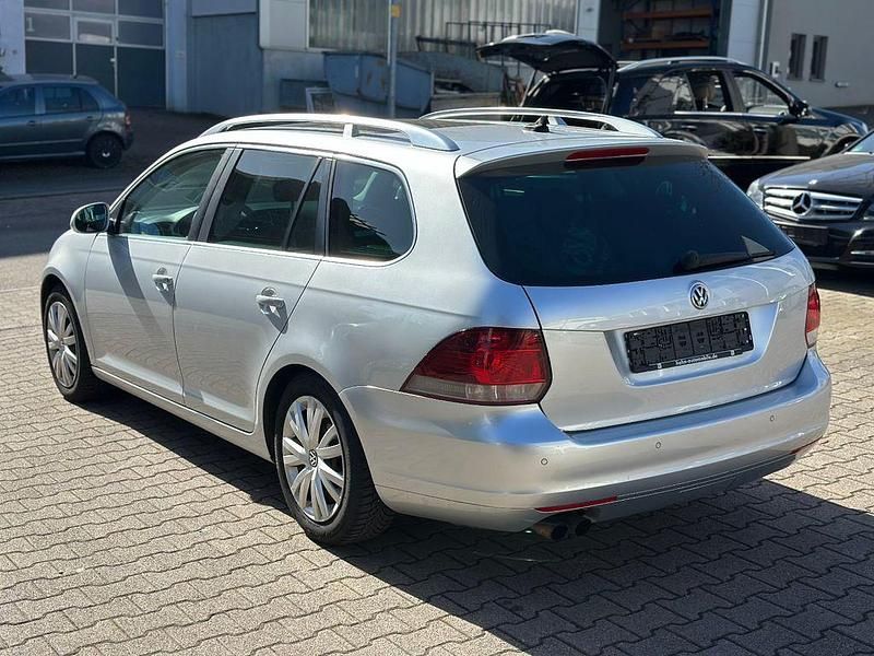 Gebraucht VW Golf VI Highline 140 PS (102 kW) 2012 Silber Kleinwagen