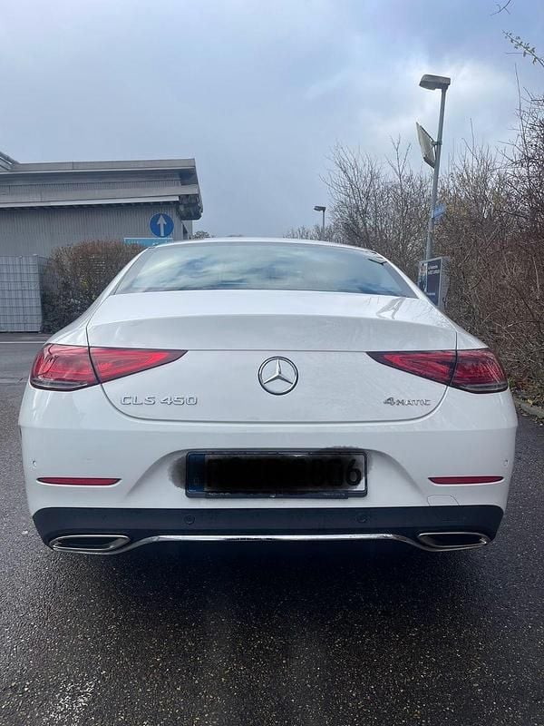Weiß Gebraucht 2018 Mercedes CLS450 AMG line Coupé | 38.500 € (Superpreis) - Bild 1/4