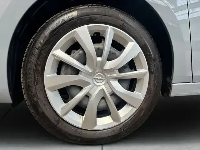 Gebraucht Opel Corsa 101 PS (74 kW) 2024 Grau Kleinwagen