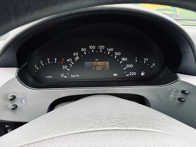 Gebraucht Mercedes A170 90 PS (66 kW) 2000 Grau Kleinwagen