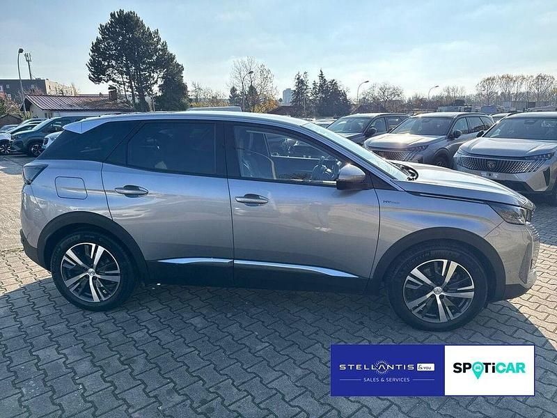 Gebraucht Peugeot 3008 Allure 181 PS (133 kW) 2021 Grau SUV