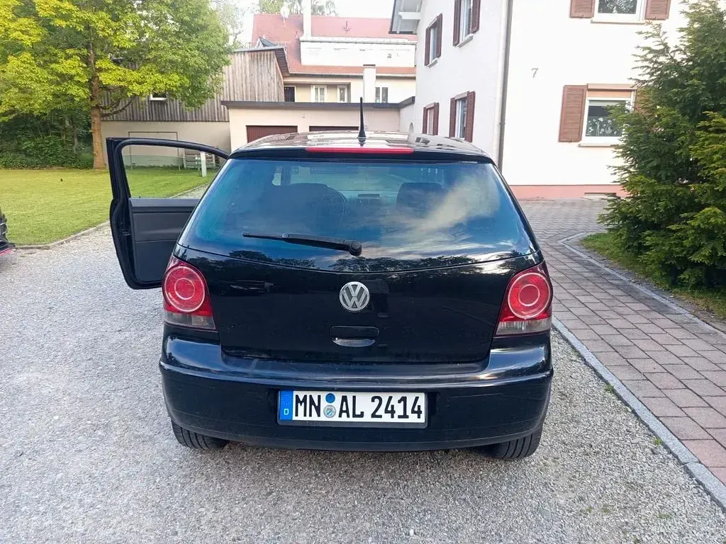 Usata VW Polo Trendline 69 CV (50 kW) 2009 Nero Utilitaria