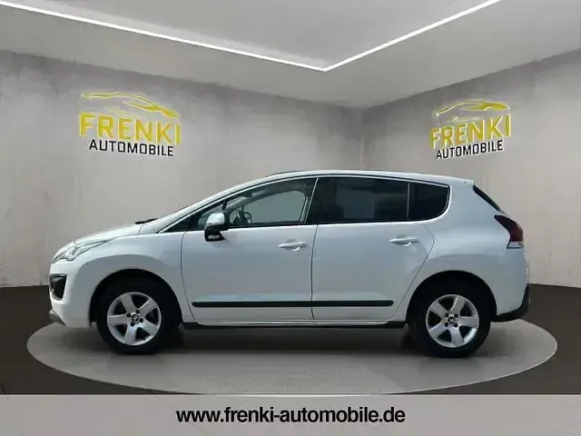 Gebraucht Peugeot 3008 Allure 120 PS (88 kW) 2016 Silber Limousine