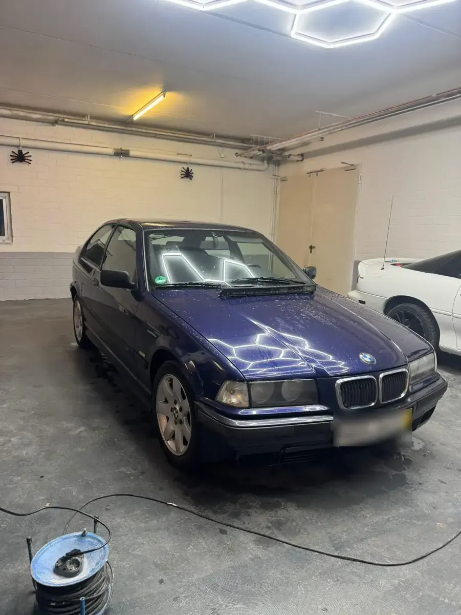 Gebraucht BMW 316 Compact 105 PS (77 kW) 2000 Blau Kleinwagen