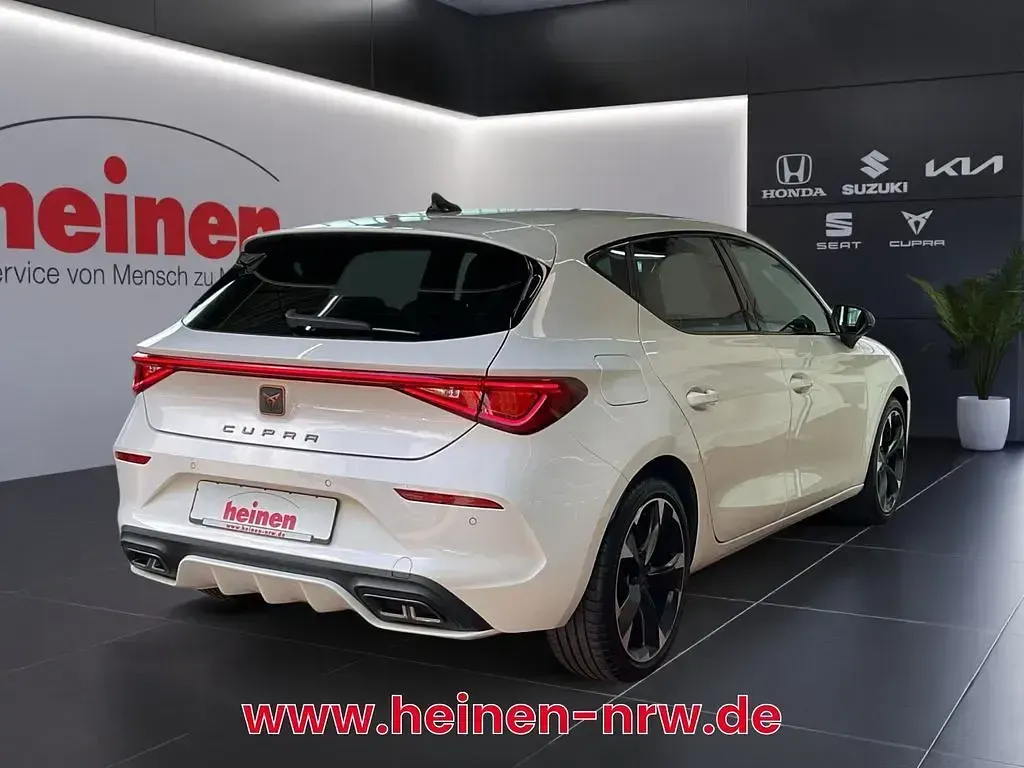 Gebraucht Cupra Leon 150 PS (110 kW) 2023 Weiß Limousine