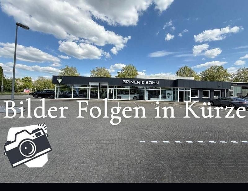 Schwarz Gebraucht 2022 VW Touran Comfortline Van / Kleinbus | 24.450 € (Superpreis) - Bild 1/4