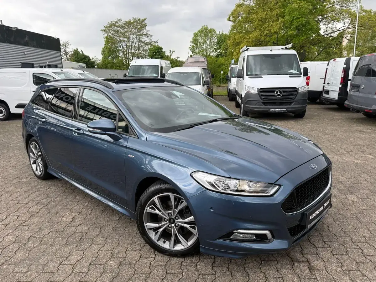 Gebraucht Ford Mondeo ST-Line 179 PS (131 kW) 2018 Blau Kombi