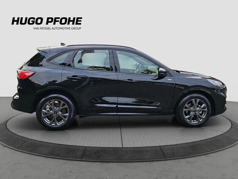 Gebraucht Ford Kuga ST-Line 150 PS (110 kW) 2023 Schwarz SUV