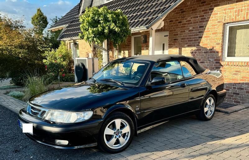 Schwarz Gebraucht 2002 Saab 9-3 Cabriolet Cabrio | 3.990 € (Superpreis) - Bild 1/4