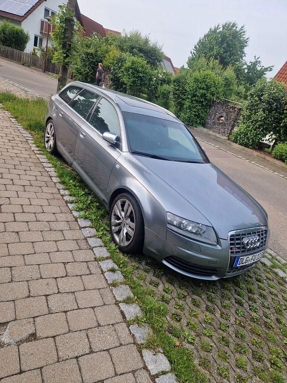 Silber Gebraucht 2006 Audi S6 Sport Kombi | 11.500 € (Fairer Preis) - Bild 1/4