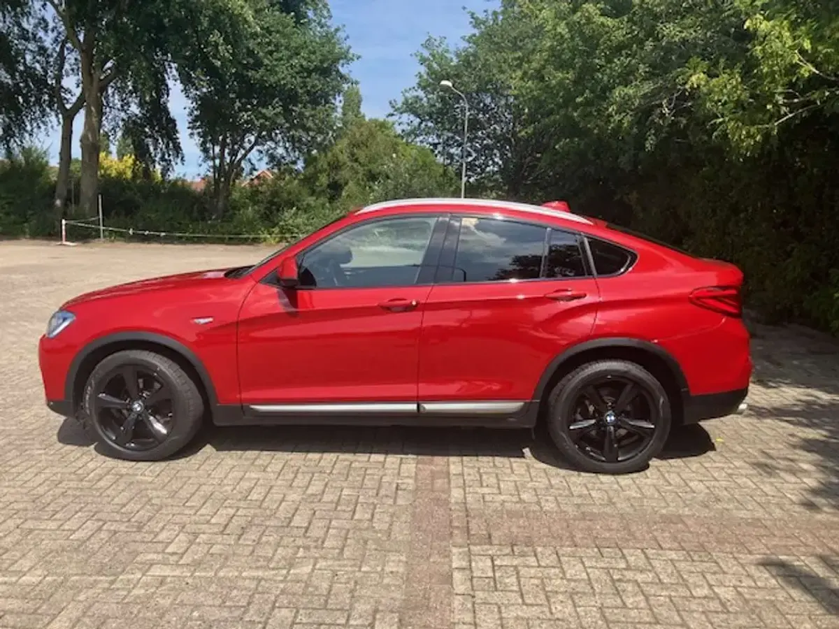Gebraucht BMW X4 xLine 258 PS (189 kW) 2017 Rot SUV