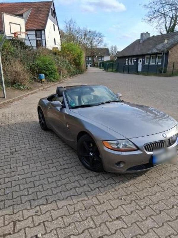 Gebraucht BMW Z4 231 PS (169 kW) 2004 Grau Cabrio