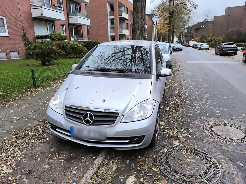 Silber Gebraucht 2008 Mercedes A150 Kleinwagen | 1.399 € (Guter Preis) - Bild 1/4