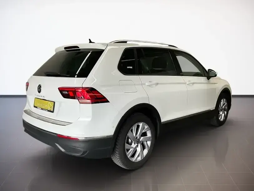 Gebraucht VW Tiguan United 122 PS (89 kW) 2020 Weiß SUV