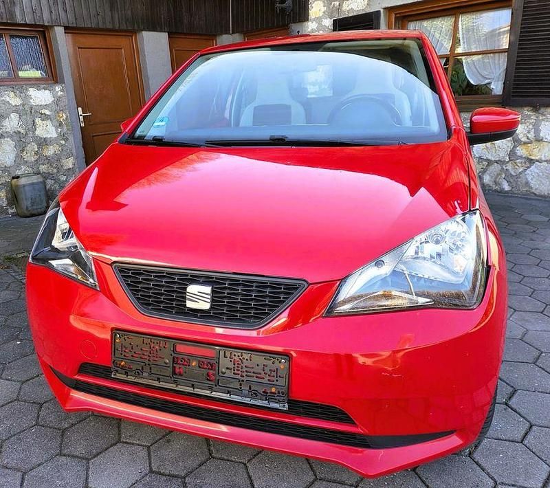 Gebraucht Seat Mii Style 60 PS (44 kW) 2013 Rot Kleinwagen