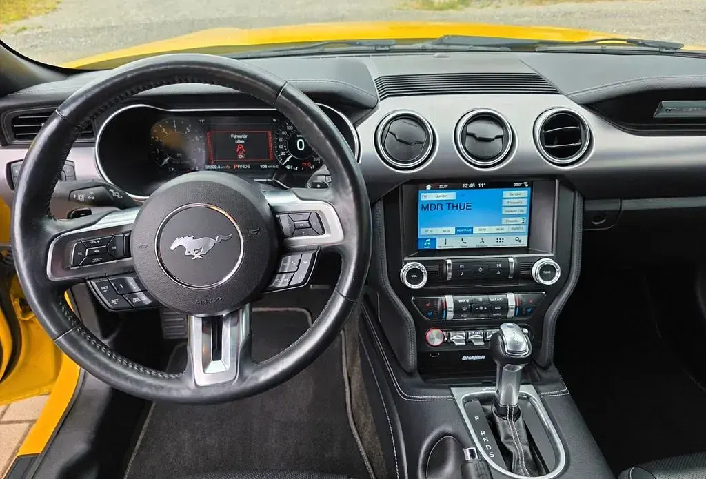 Gebraucht Ford Mustang GT 450 PS (330 kW) 2018 Gelb Cabrio